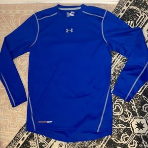 Underarmour all season gear long sleeve tee